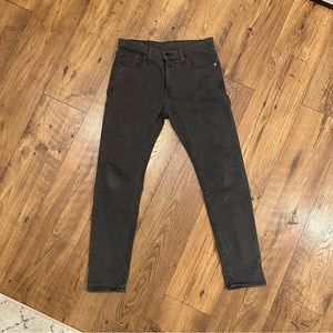 LEVI’S 512 Slim Taper Jeans — 29 / 30
